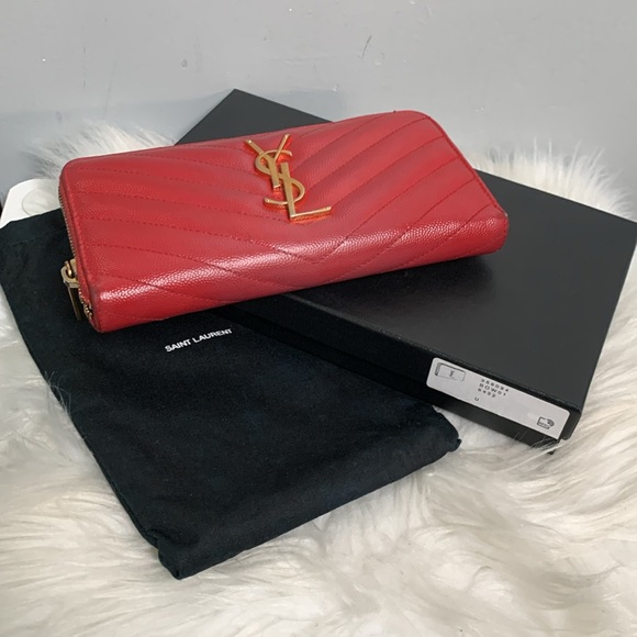 Authentic YSL Cassandre zip around wallet - Picture 16 of 17